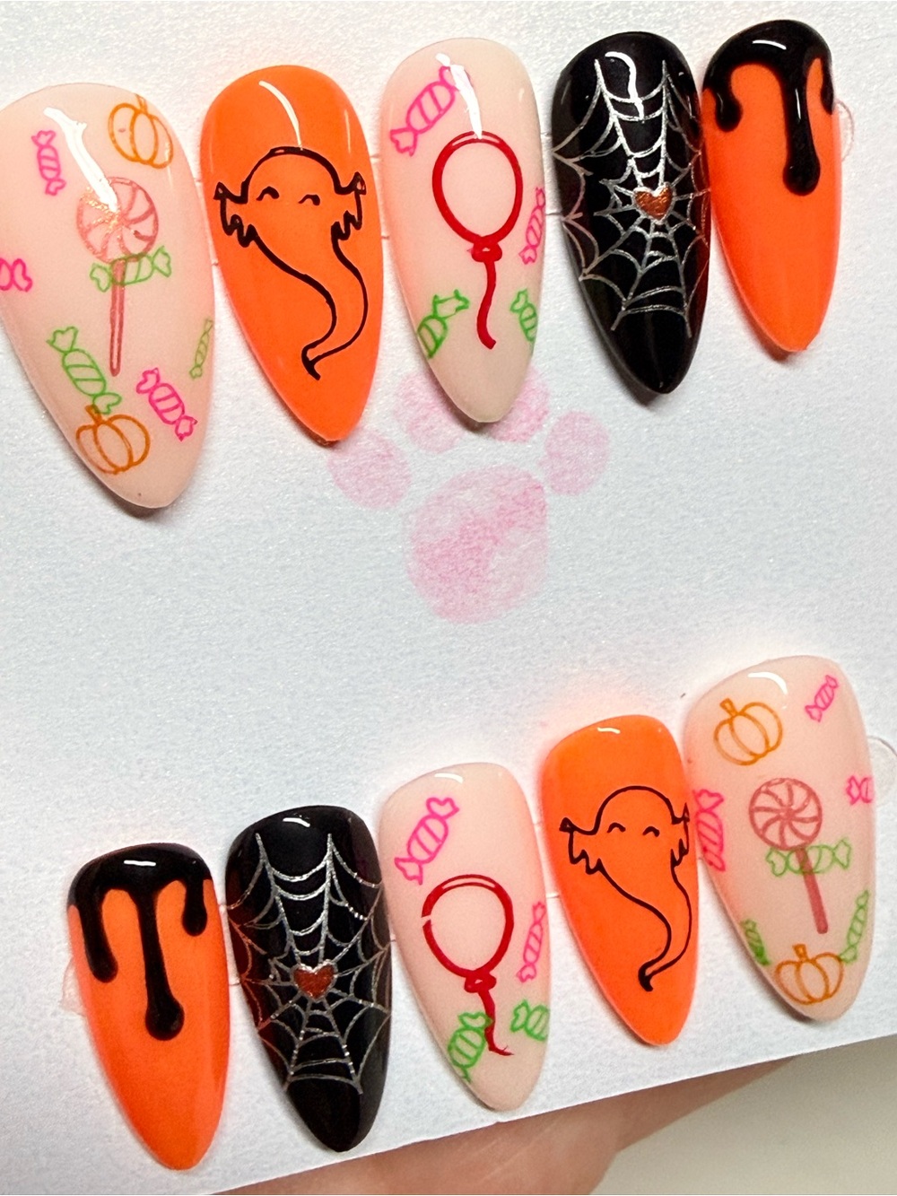 Halloween Ghost & Candy Press-On Nails in Orange and Black medium almond size M